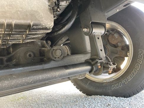 Used 2000 Mercedes-Benz ML 320 4MATIC image 21