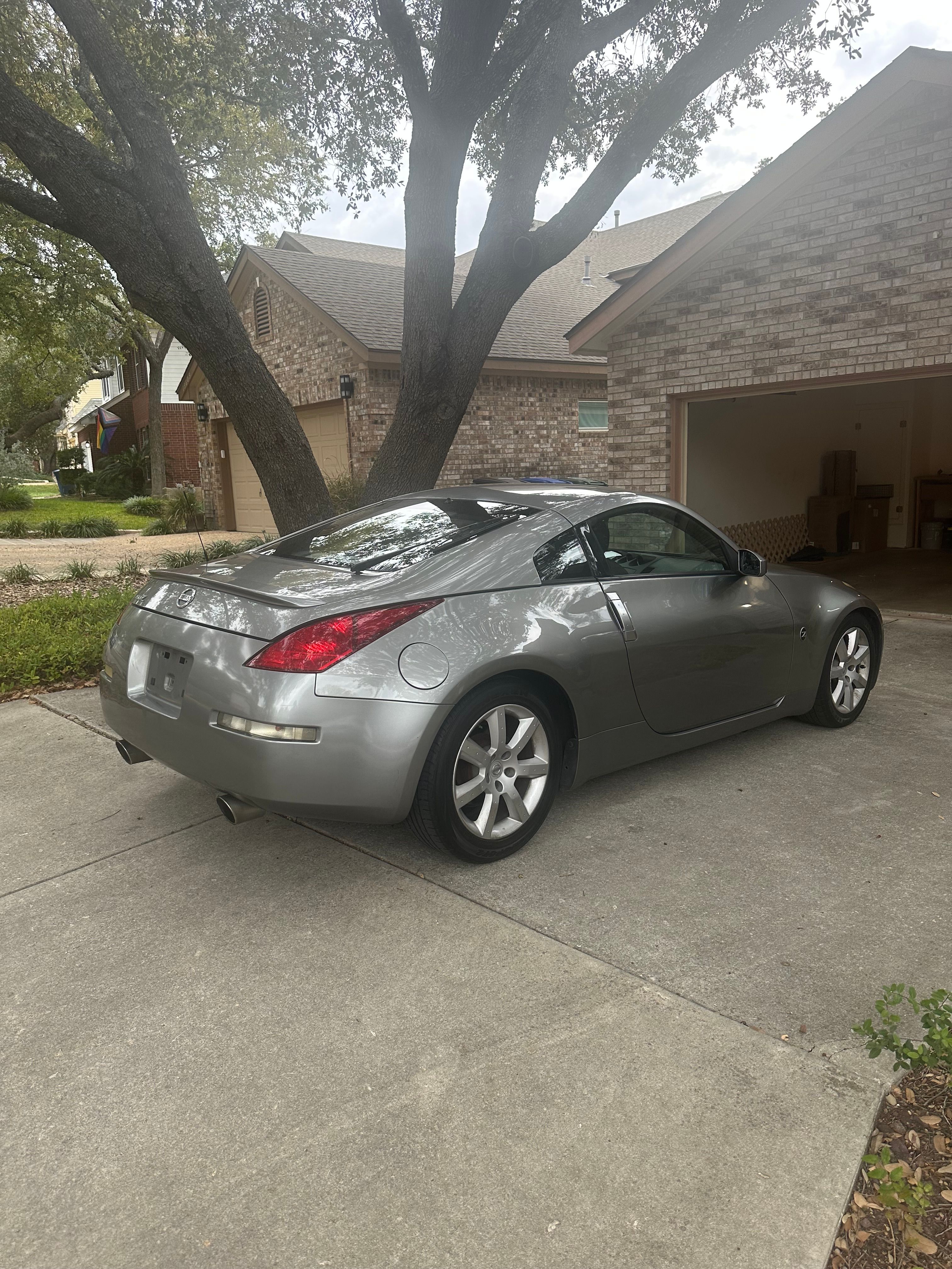 Used 2003 Nissan 350Z Touring RWD image 4