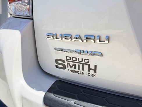 Used 2020 Subaru Crosstrek 2.0i Premium w/ Moonroof Package 2 AWD/4WD image 6