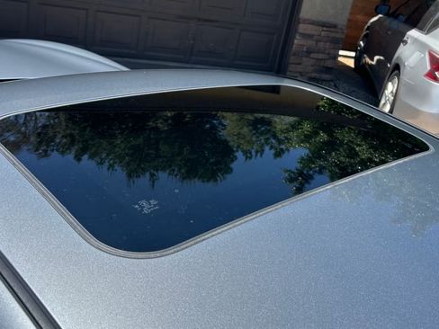 Used 2018 INFINITI Q50 Luxe w/ Cargo Package (L95) RWD image 6