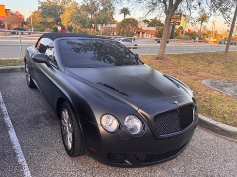 Used 2010 Bentley Continental GTC image 16