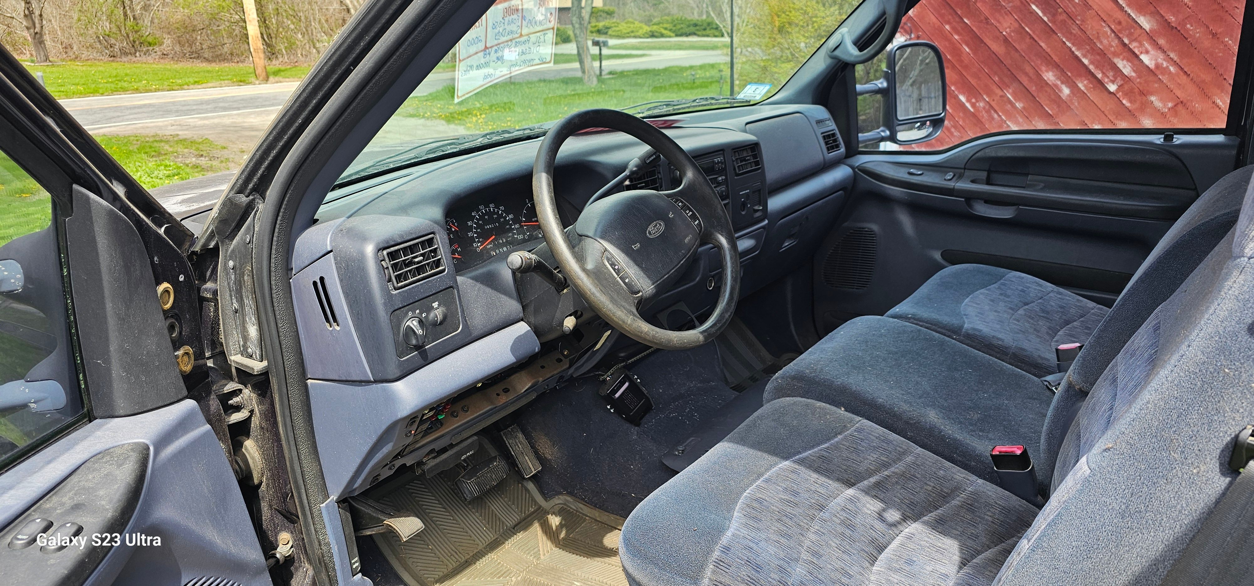 Used 2000 Ford F350 2WD SuperCab DRW Super Duty image 9