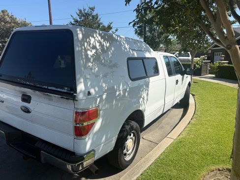Used 2014 Ford F150 XL w/ Equipment Group 101A Mid RWD image 4