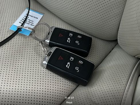 Used 2020 Land Rover Range Rover HSE AWD/4WD image 6