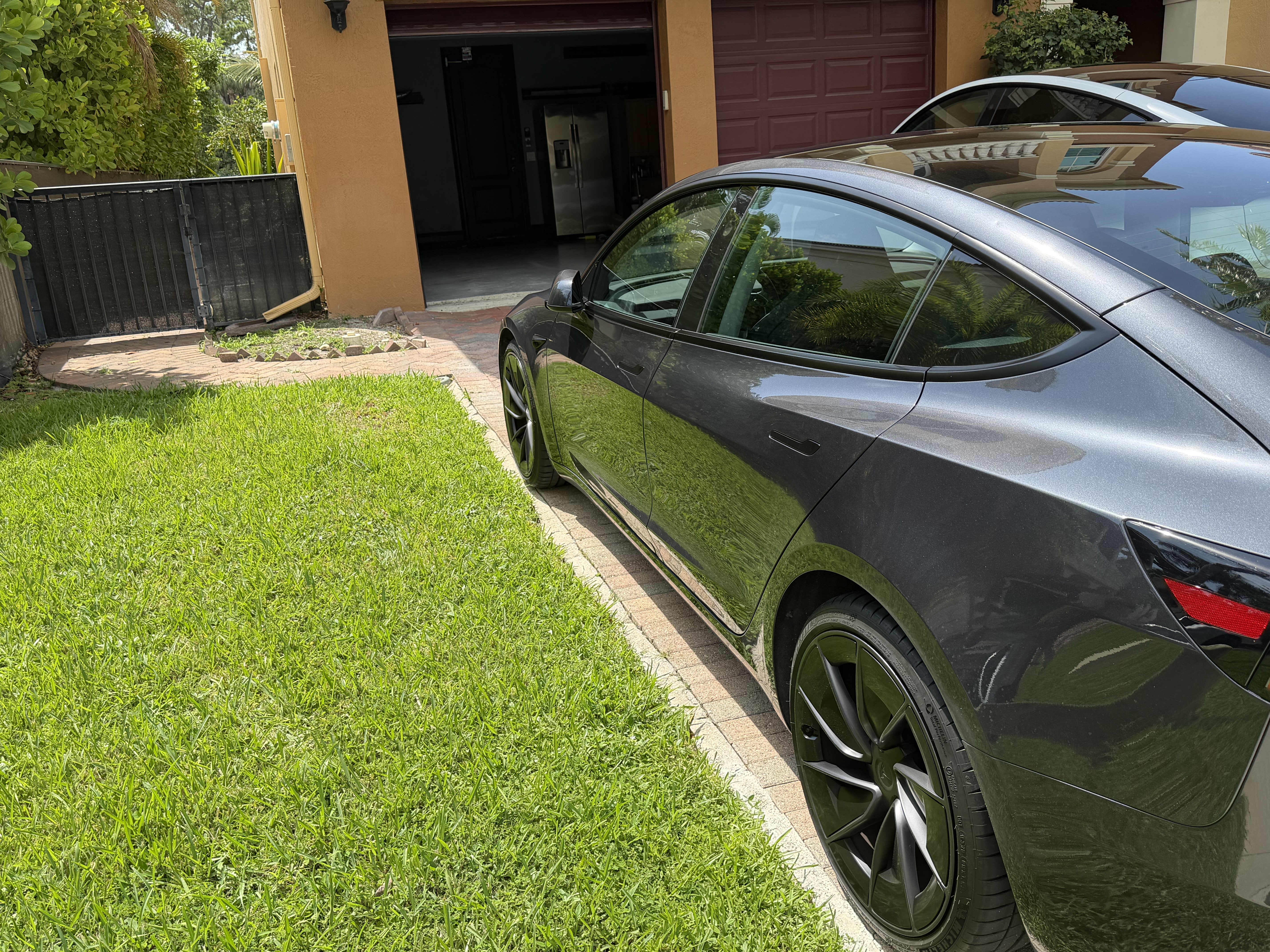 Used 2024 Tesla Model 3 Performance AWD/4WD image 4
