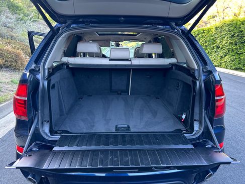 Used 2013 BMW X5 xDrive35d AWD/4WD image 9