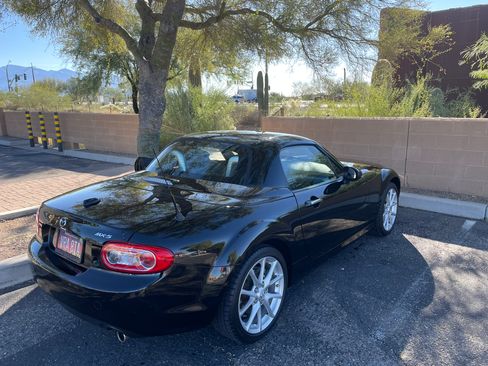 Used 2012 MAZDA MX-5 Miata Grand Touring image 1