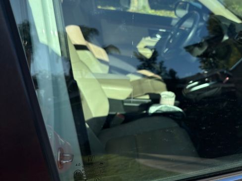 Used 2018 Honda CR-V Touring image 22