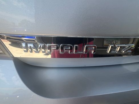 Used 2013 Chevrolet Impala LTZ FWD image 21