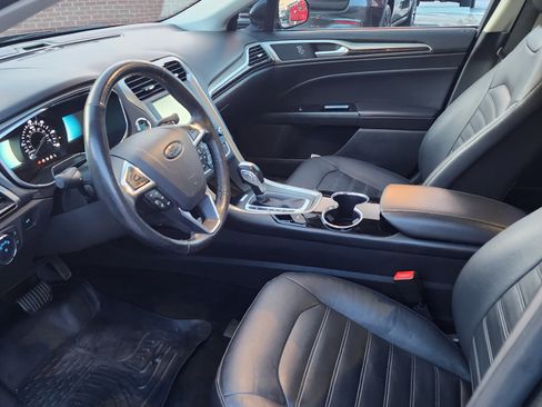 Used 2016 Ford Fusion Energi SE image 10