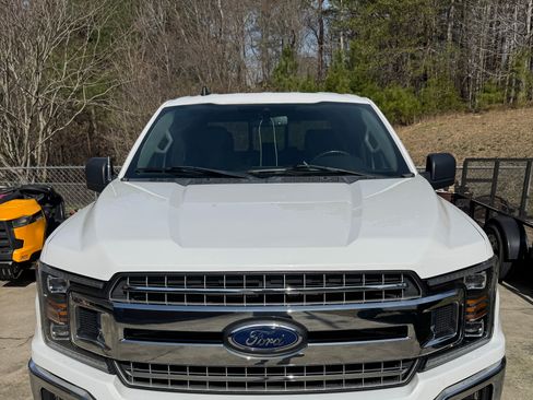 Used 2019 Ford F150 XLT w/ Equipment Group 302A Luxury image 2