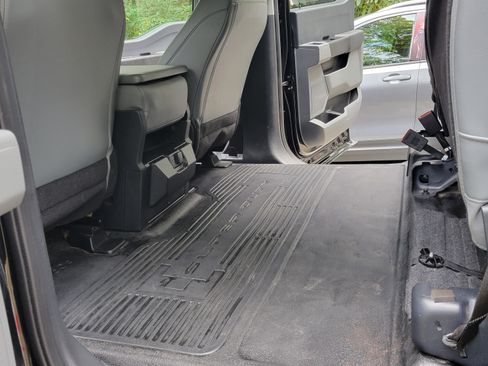 Used 2024 Ford F350 XL w/ FX4 Off-Road Package image 13