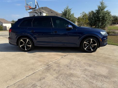 Used 2019 Audi Q7 3.0T Premium Plus w/ Premium Plus Package image 4