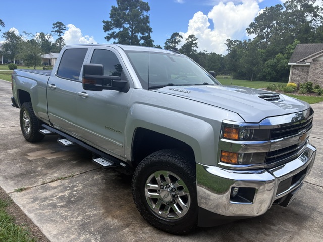 Used 2018 Chevrolet Silverado 2500 LT w/ LT Convenience Package AWD/4WD image 6