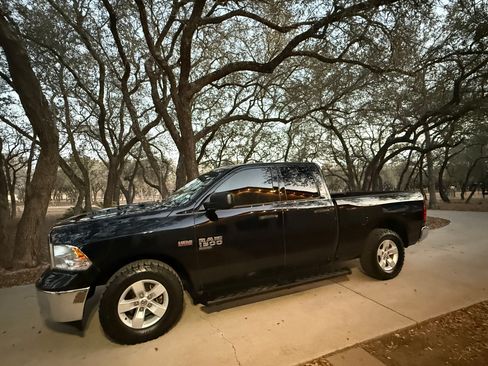 Used 2019 RAM 1500 Tradesman w/ Chrome Plus Package RWD image 1