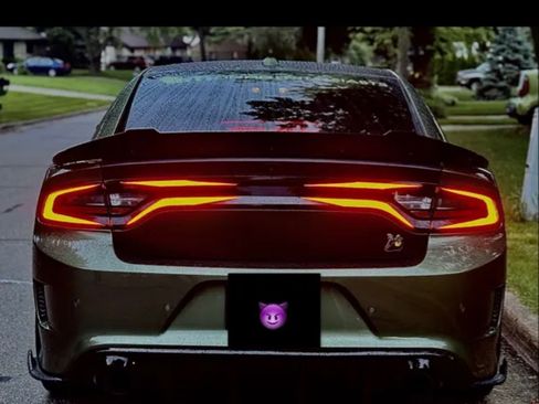 Used 2020 Dodge Charger Scat Pack w/ Plus Group RWD image 5