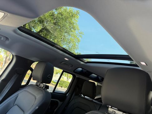 Used 2026 Land Rover Defender 110 S image 20