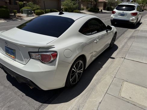 Used 2014 Scion FR-S Monogram Series image 9