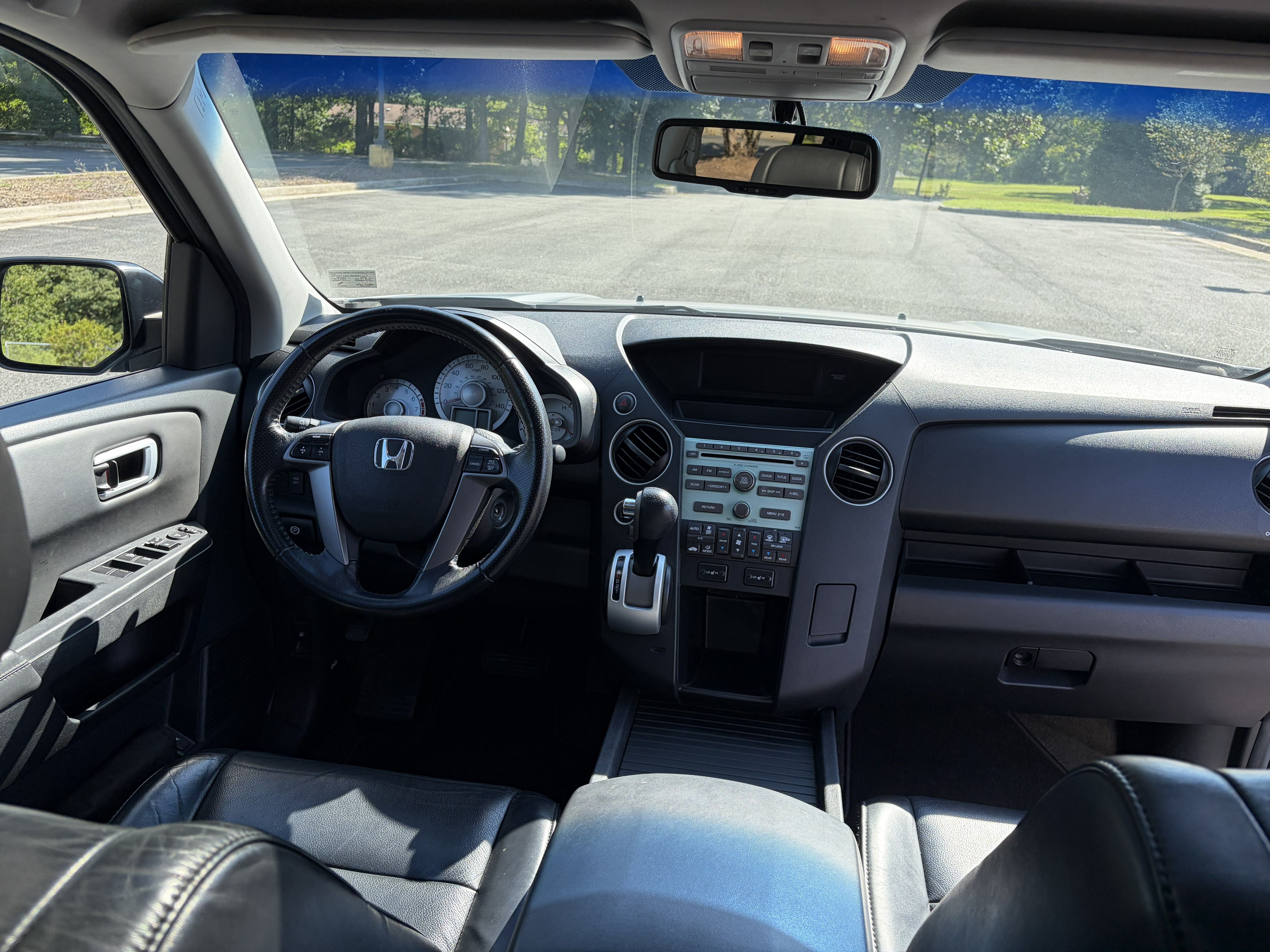 Used 2011 Honda Pilot EX-L image 12