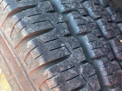 Used 2016 Ford Transit 250 130 Low Roof w/ Exterior Upgrade Package image 12