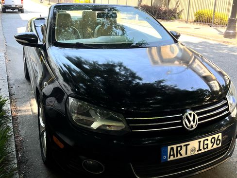 Used 2012 Volkswagen Eos Komfort FWD image 1