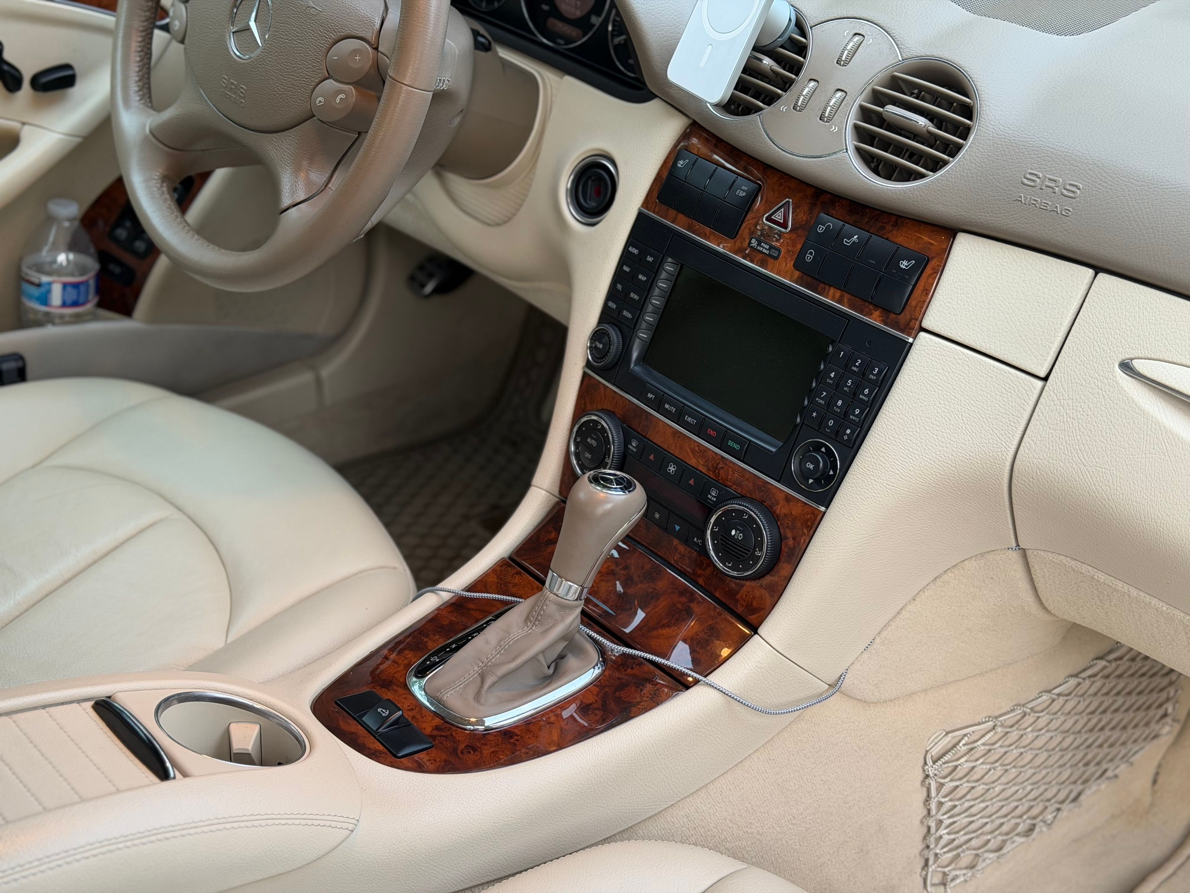 Used 2007 Mercedes-Benz CLK 350 Cabriolet image 16