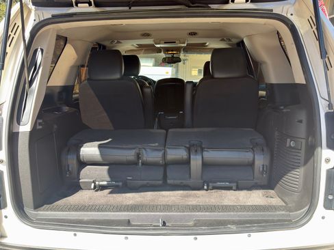 Used 2013 Chevrolet Tahoe LTZ image 15