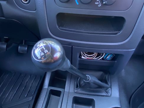 Used 2002 Dodge Ram 1500 Truck 2WD Regular Cab image 6