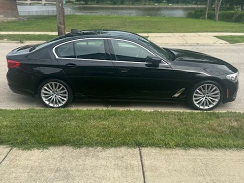 Used 2019 BMW 540i xDrive w/ Convenience Package AWD/4WD image 4
