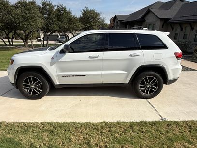 Used 2018 Jeep Grand Cherokee Trailhawk w/ Trailhawk Luxury Group