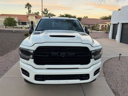 Used 2023 RAM 2500 Laramie image 1