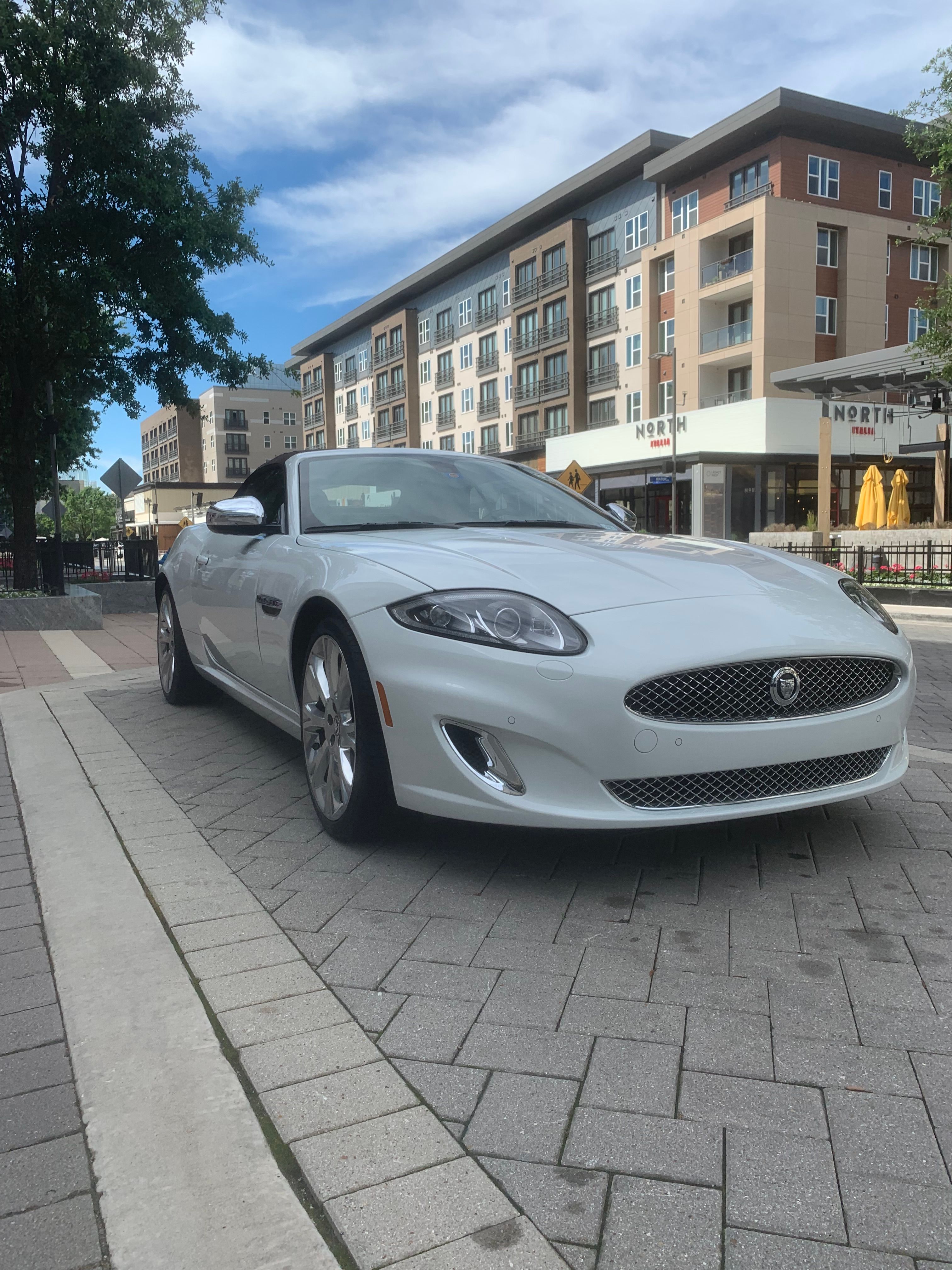 Used 2014 Jaguar XK Convertible RWD image 4