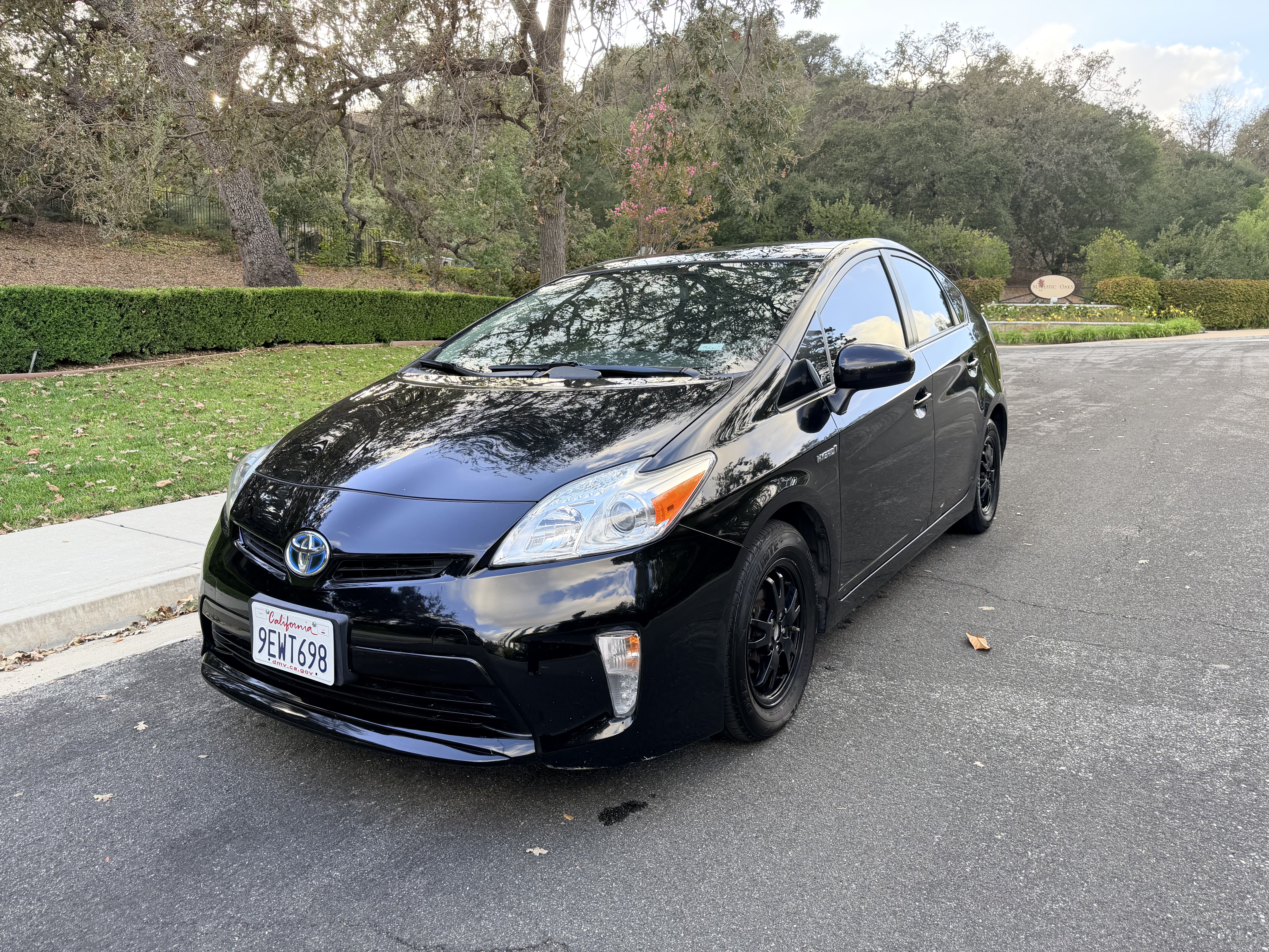 Used 2015 Toyota Prius Three w/ Solar Roof Package FWD image 1