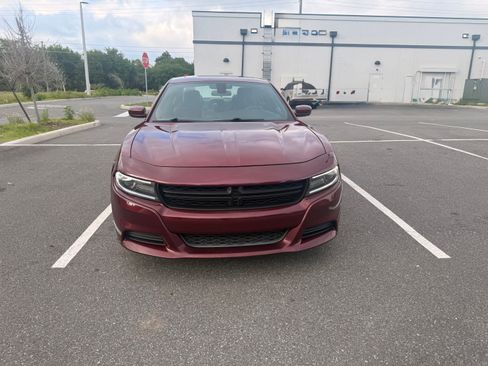 Used 2020 Dodge Charger SXT w/ Leather Interior Group image 5