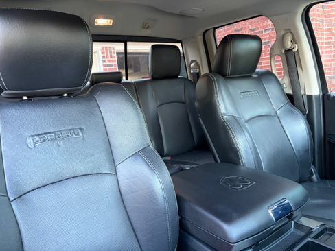 Used 2013 RAM 1500 Laramie image 16