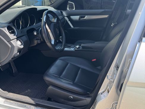 Used 2014 Mercedes-Benz C 300 4MATIC Sedan image 9