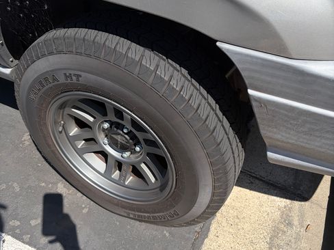 Used 2001 Jeep Grand Cherokee Laredo image 6