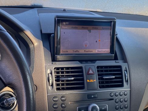 Used 2011 Mercedes-Benz C 300 C 300 Sport Sedan 4D image 9