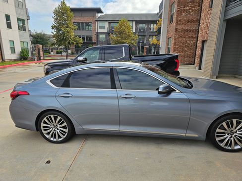 Used 2017 Genesis G80 5.0 Ultimate image 9