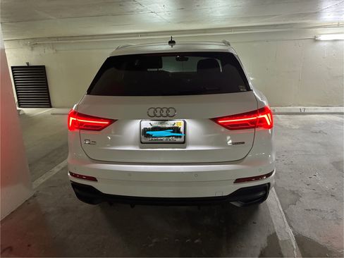 Used 2021 Audi Q3 2.0T Premium w/ Convenience Package image 4