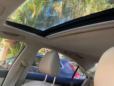 Used 2008 Lexus ES 350 w/ Premium Pkg image 10