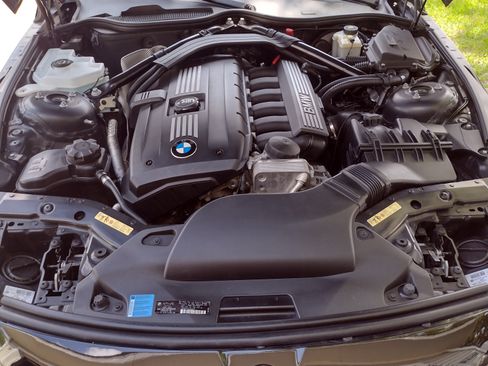 Used 2009 BMW Z4 sDrive30i image 29