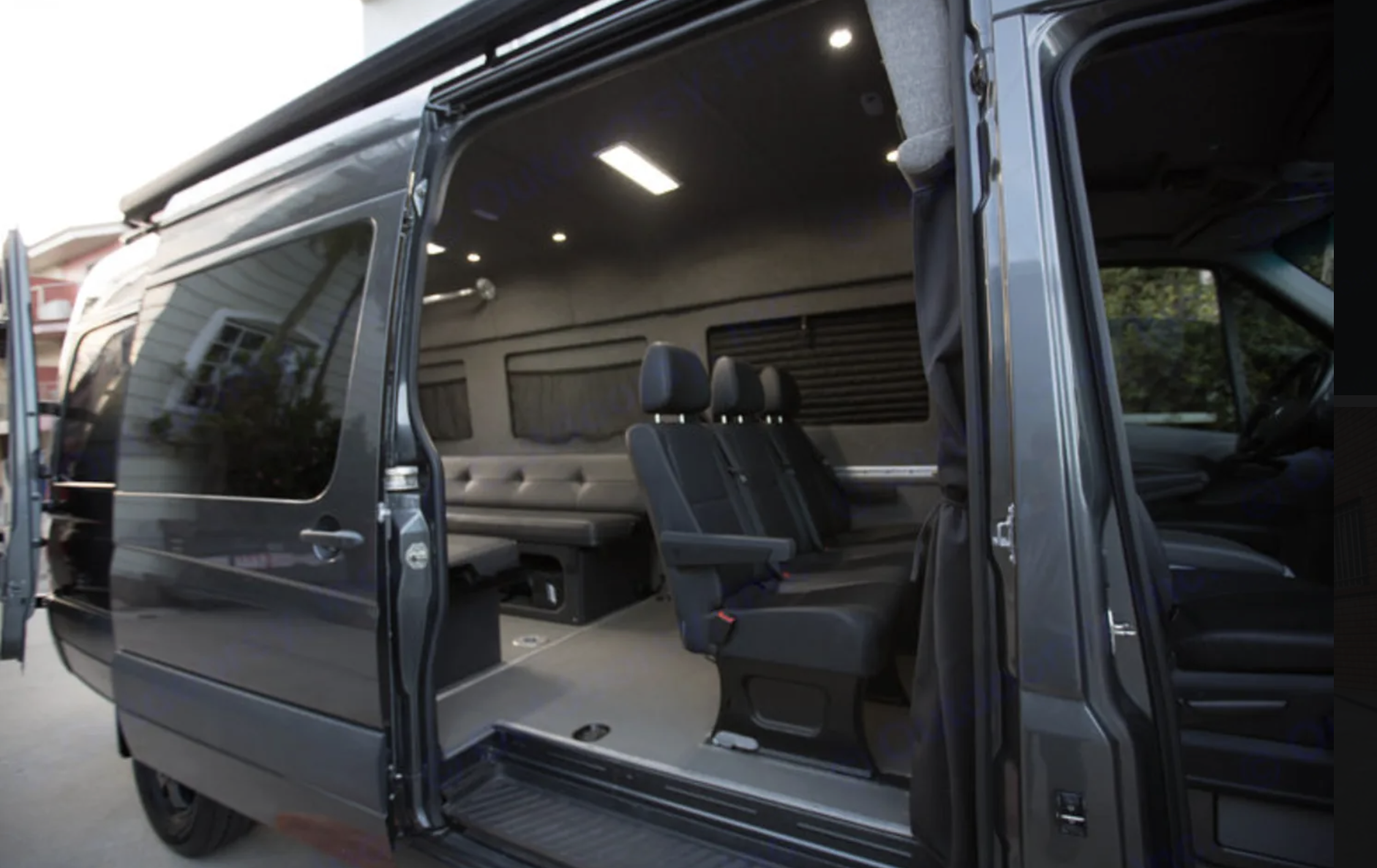 Used 2016 Mercedes-Benz Sprinter 2500 image 8