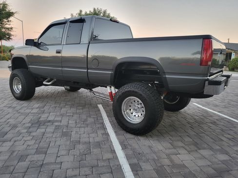 Used 1999 Chevrolet Silverado 1500 4x4 Extended Cab w/ Off-Road Chassis Pkg image 9