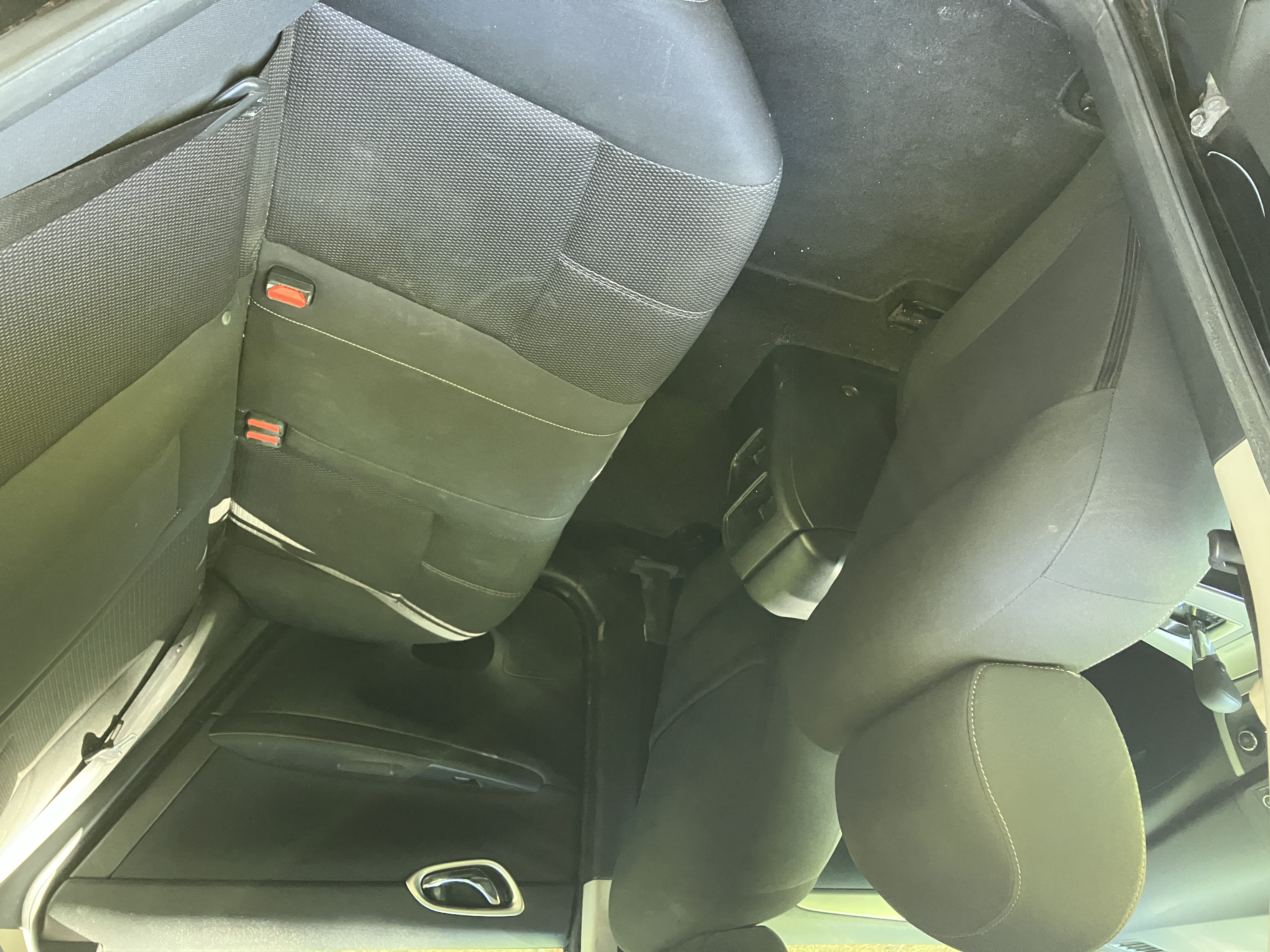 Used 2015 Nissan Sentra S FWD image 10