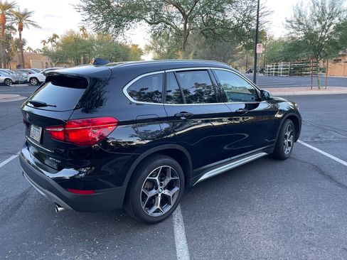 Used 2019 BMW X1 sDrive28i image 6