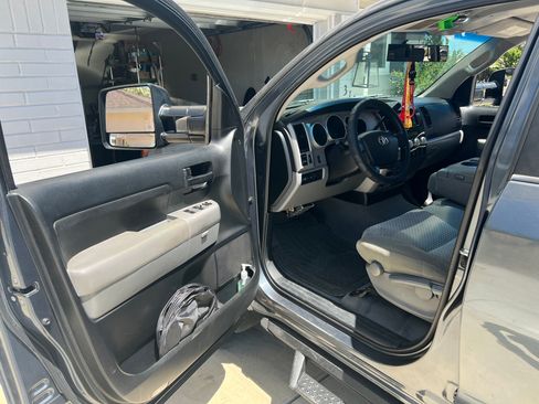 Used 2007 Toyota Tundra SR5 AWD/4WD image 12