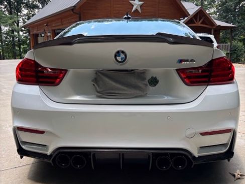 Used 2016 BMW M4 Coupe RWD image 10