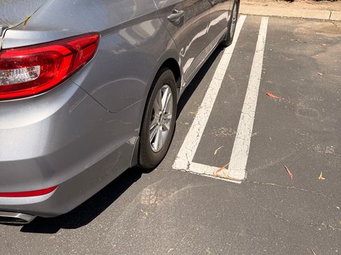 Used 2017 Hyundai Sonata SE w/ Winter Weather Package image 11