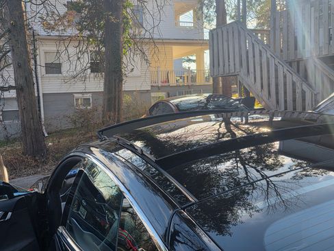 Used 2015 Tesla Model S P85D image 1